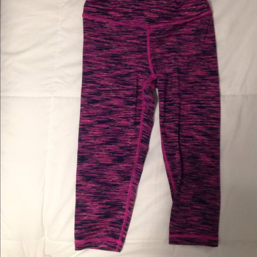 Knee high yoga pants